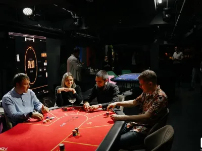 CHEPOKER CLUB