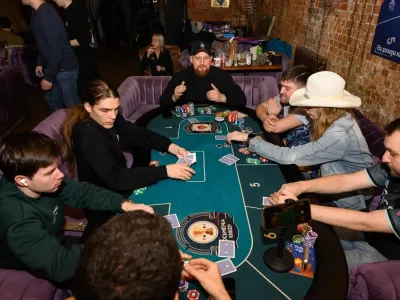 Восьмерка Кикер