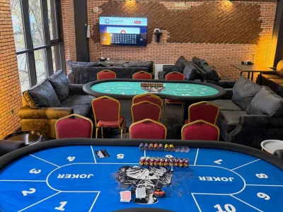 Joker Poker Club в Дзержинском